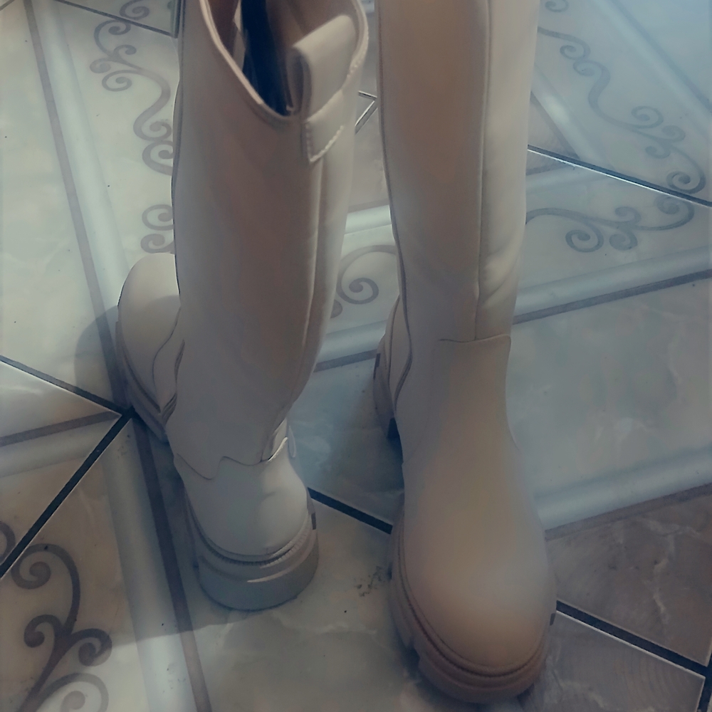 Cape Robbin Cream Knee-High Boots
